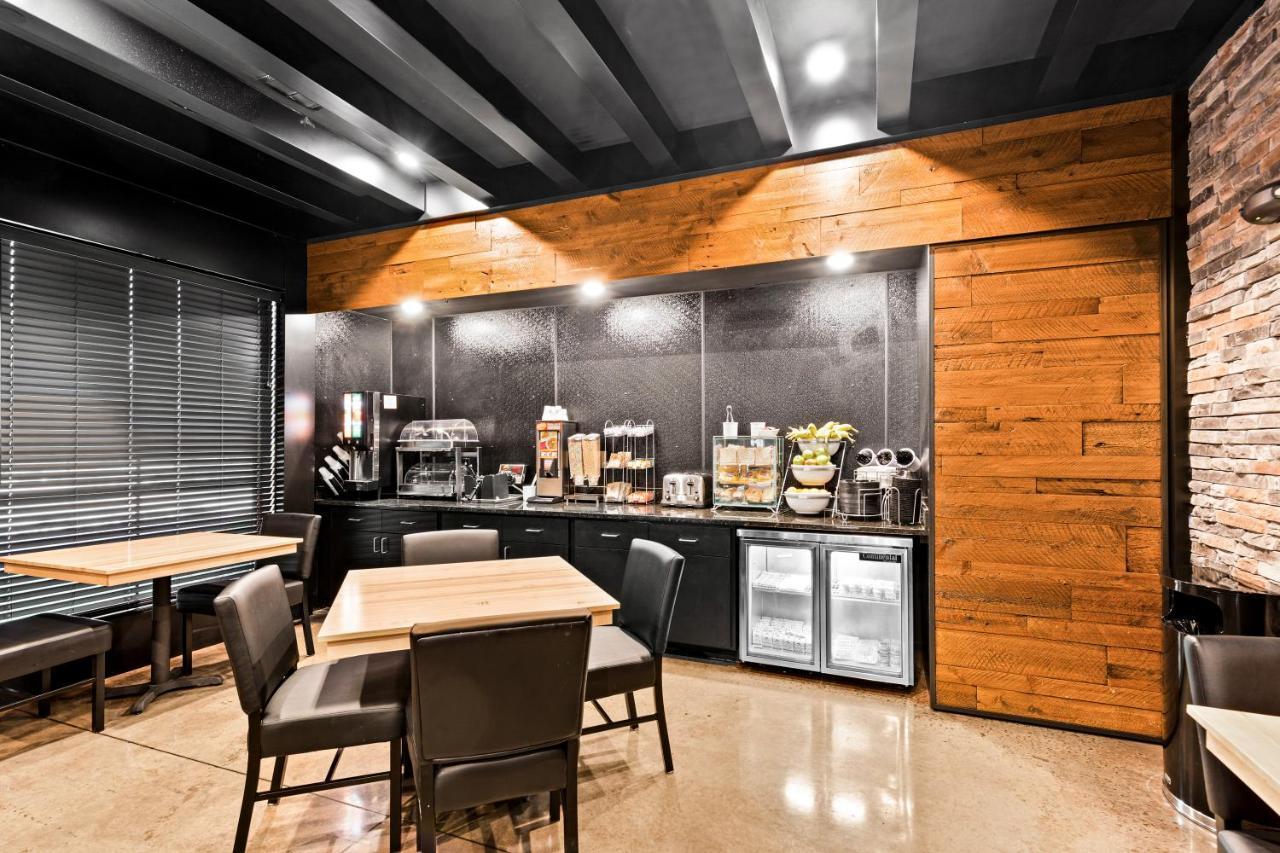 Cobblestone Hotel & Suites スペリオル エクステリア 写真