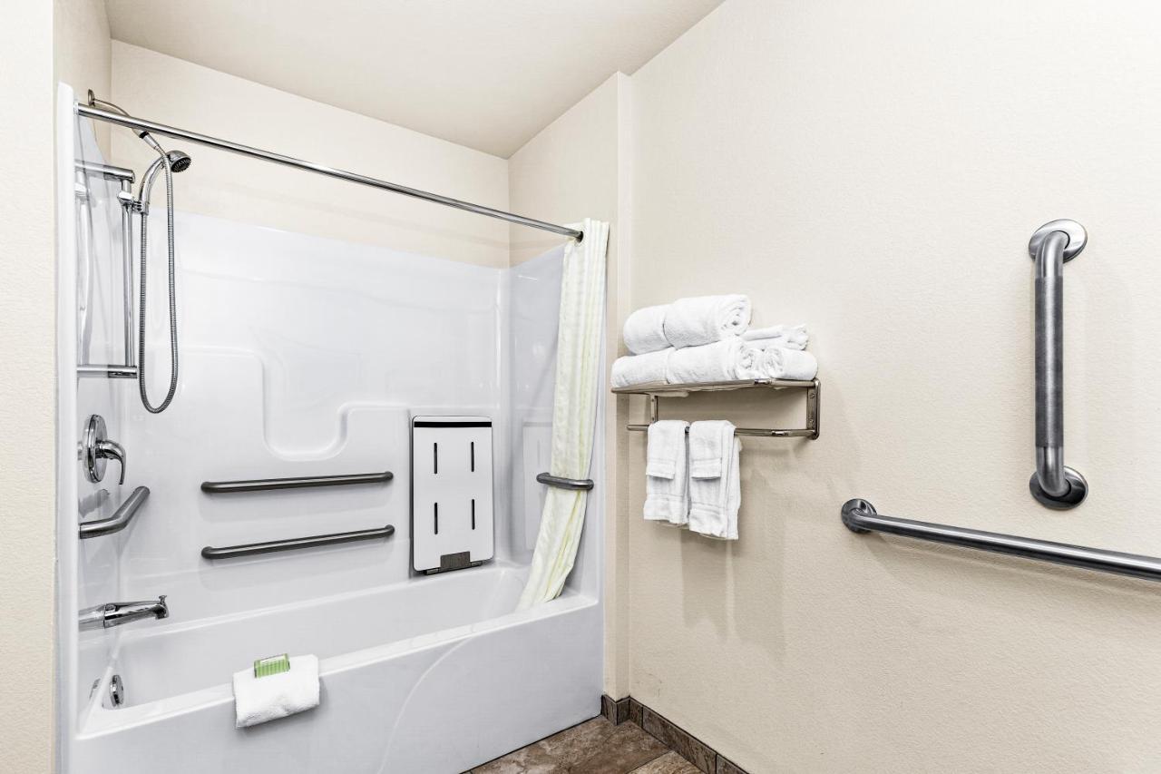 Cobblestone Hotel & Suites スペリオル エクステリア 写真