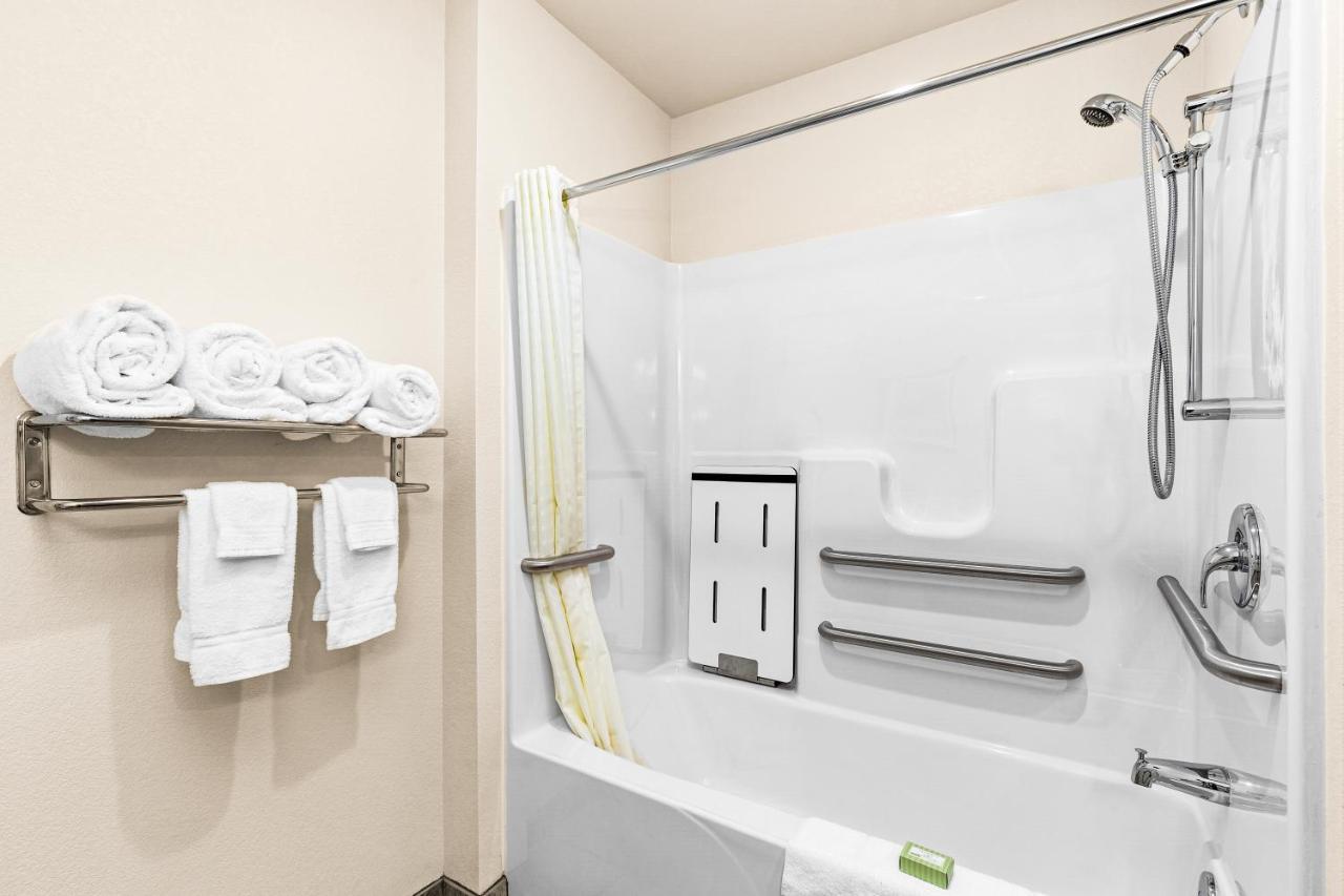 Cobblestone Hotel & Suites スペリオル エクステリア 写真