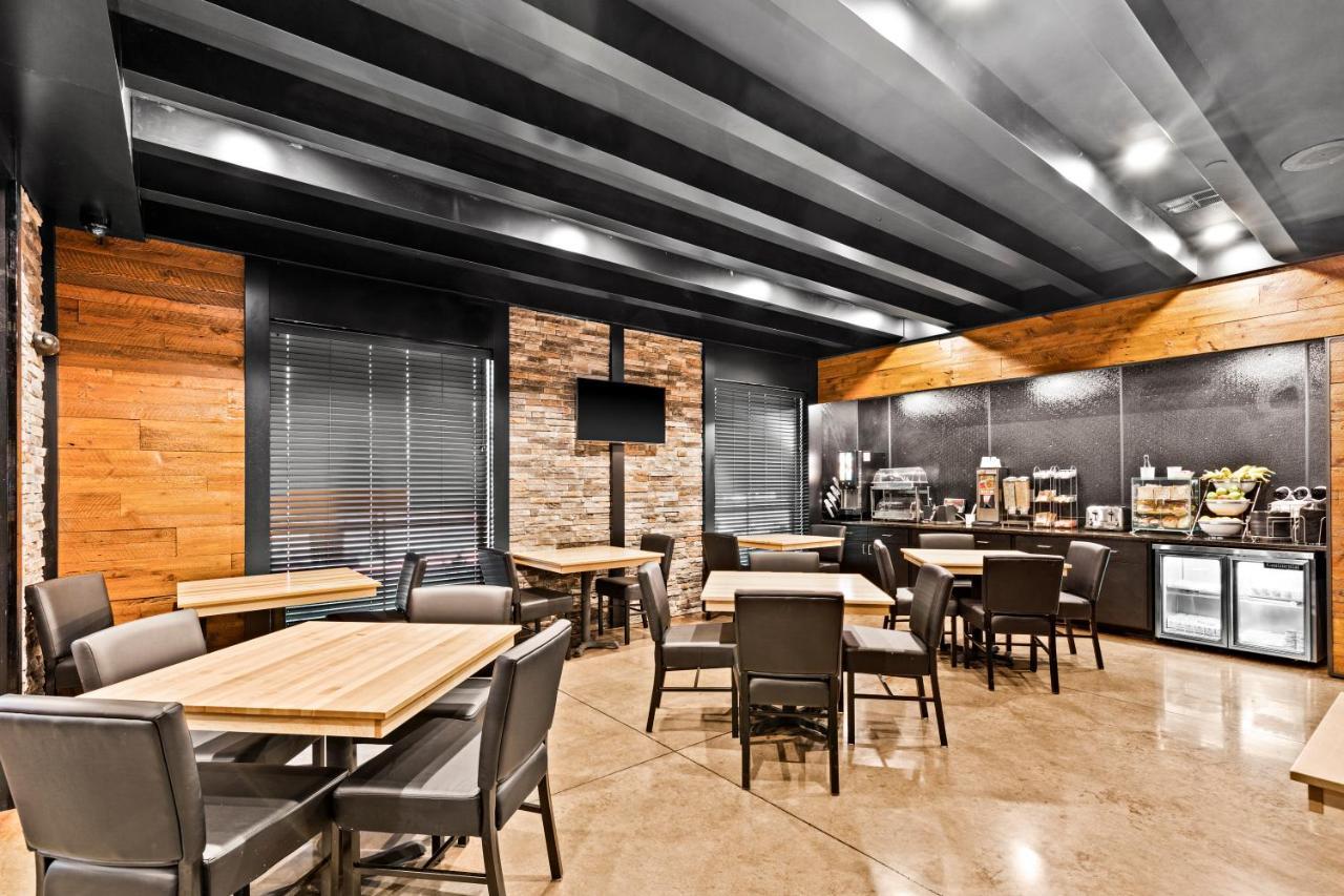 Cobblestone Hotel & Suites スペリオル エクステリア 写真