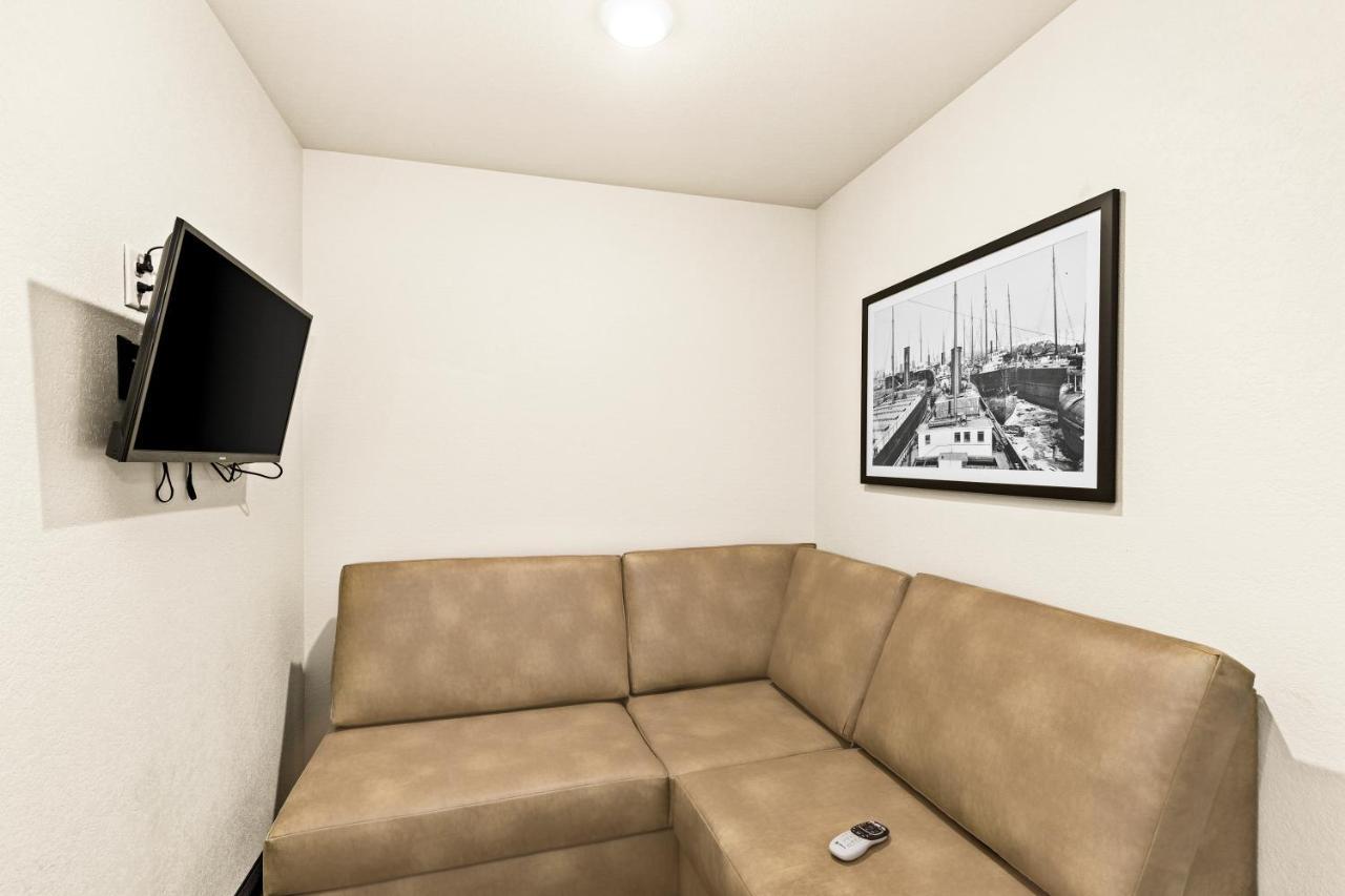 Cobblestone Hotel & Suites スペリオル エクステリア 写真